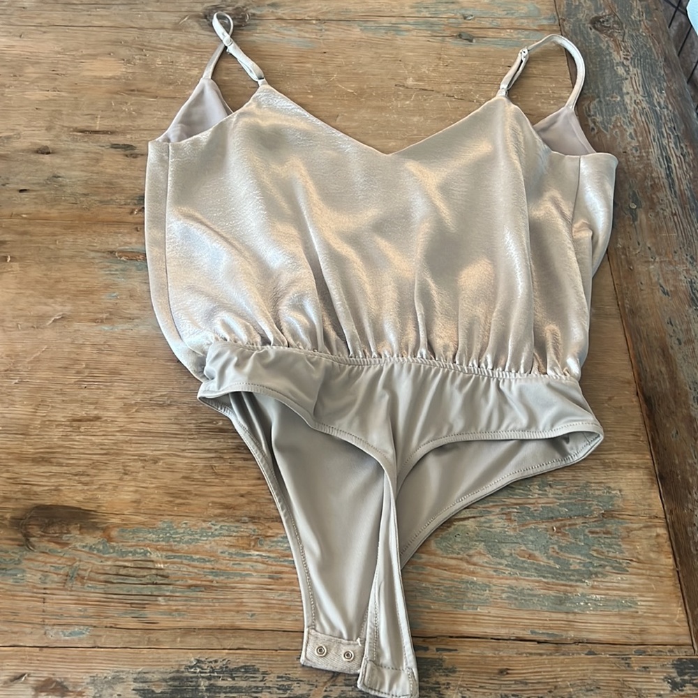hours bodysuit - Picture 4 of 4